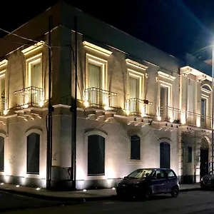 eureka-big-apartment.catania-hotels.net/